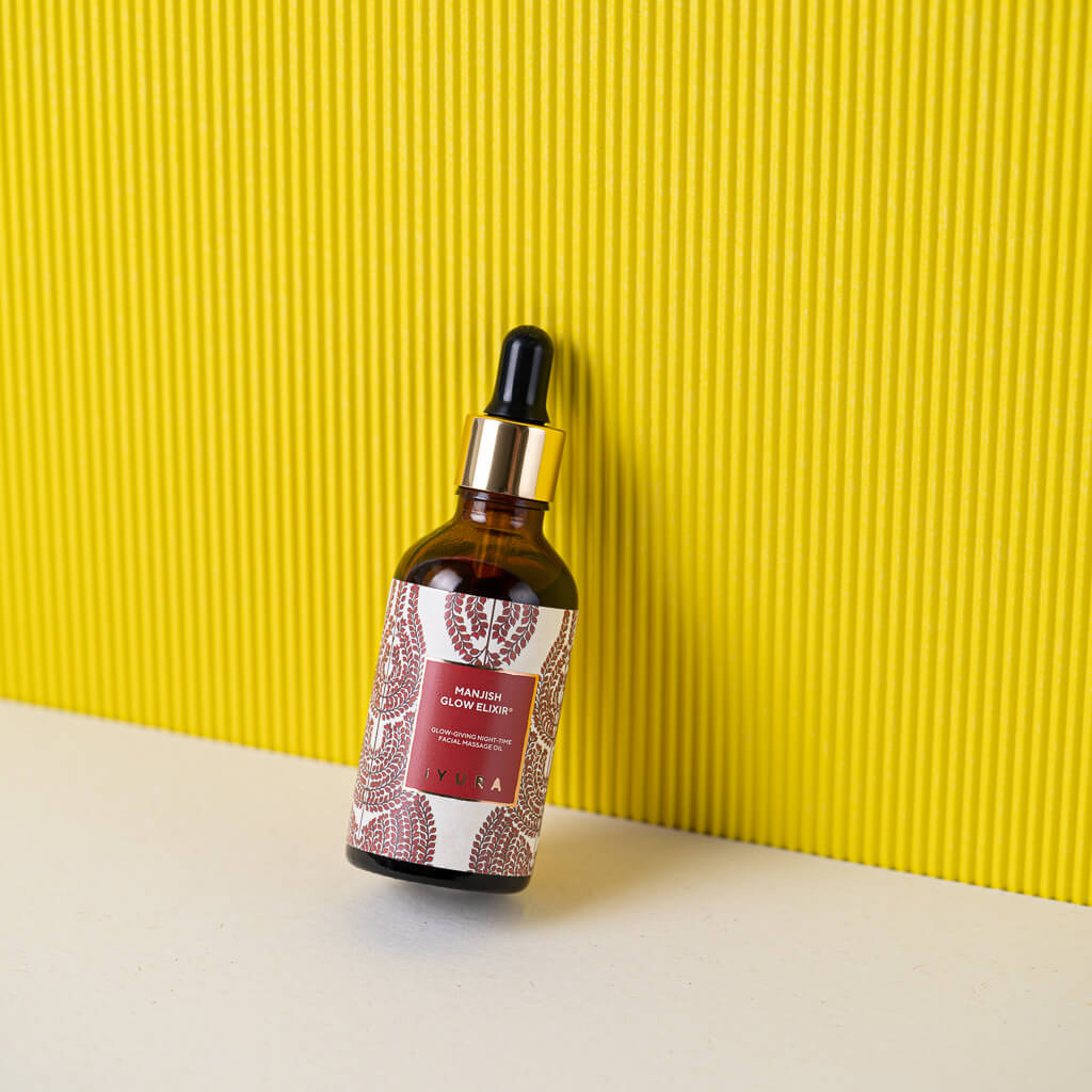 Manjish Glow Elixir - Ayurvedic Night-Time Face Oil Night-time face oil iYURA
