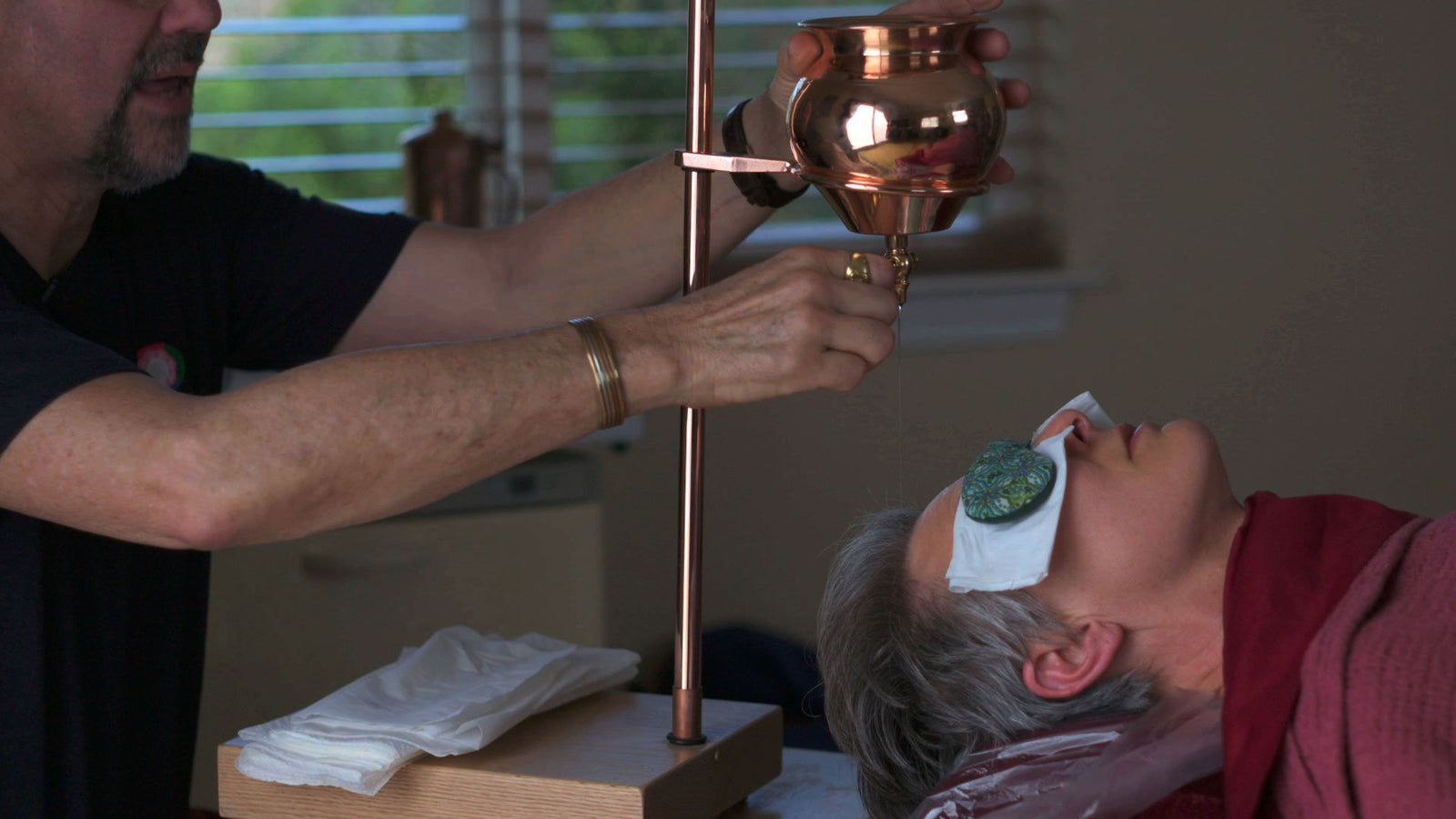 Tibetan Shirodhara Platinum Educational Course Experience Ayurveda