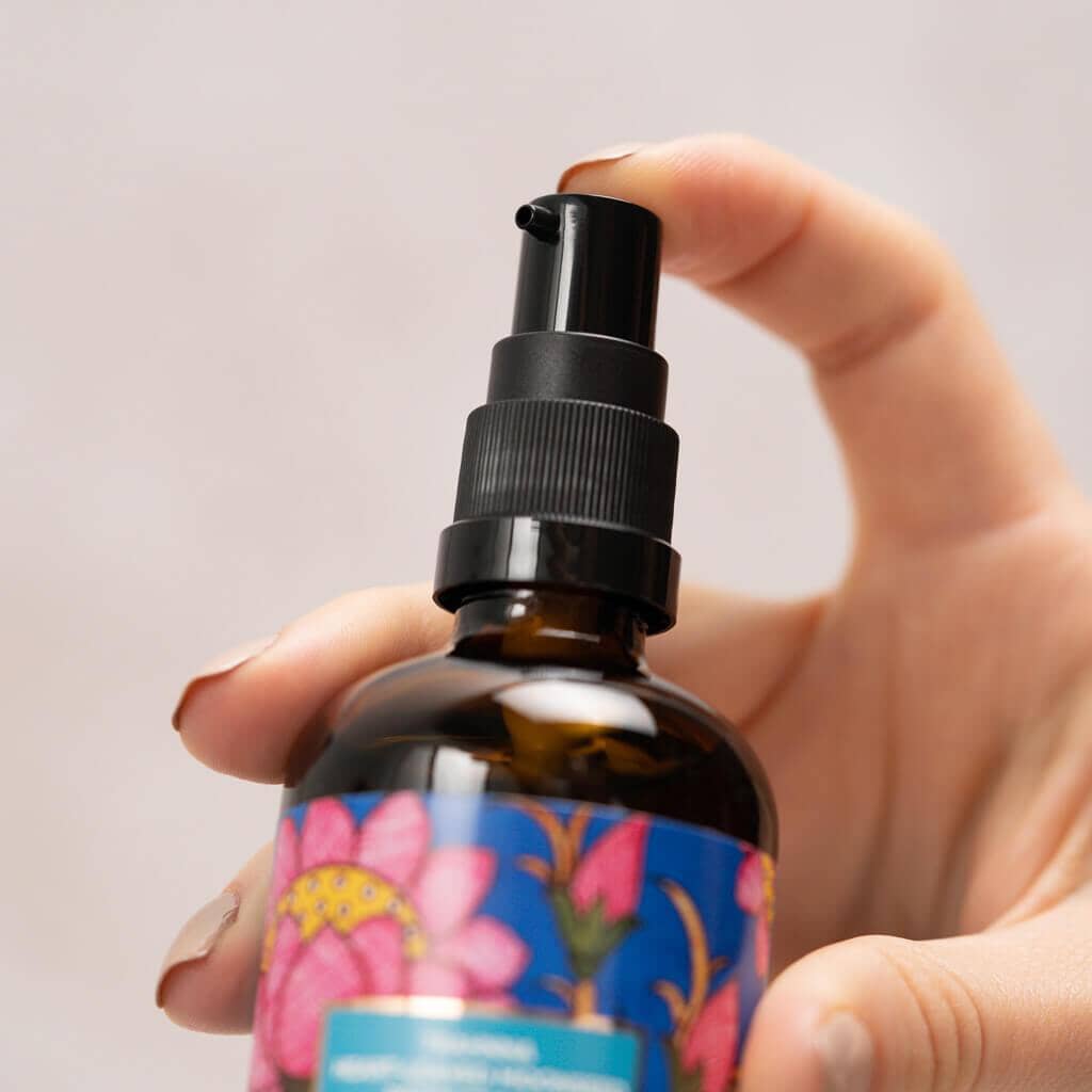 Trahnna Heart-Leaved Moonseed Protectionist Body Soothing Polyherbal Oil Body Oil iYURA