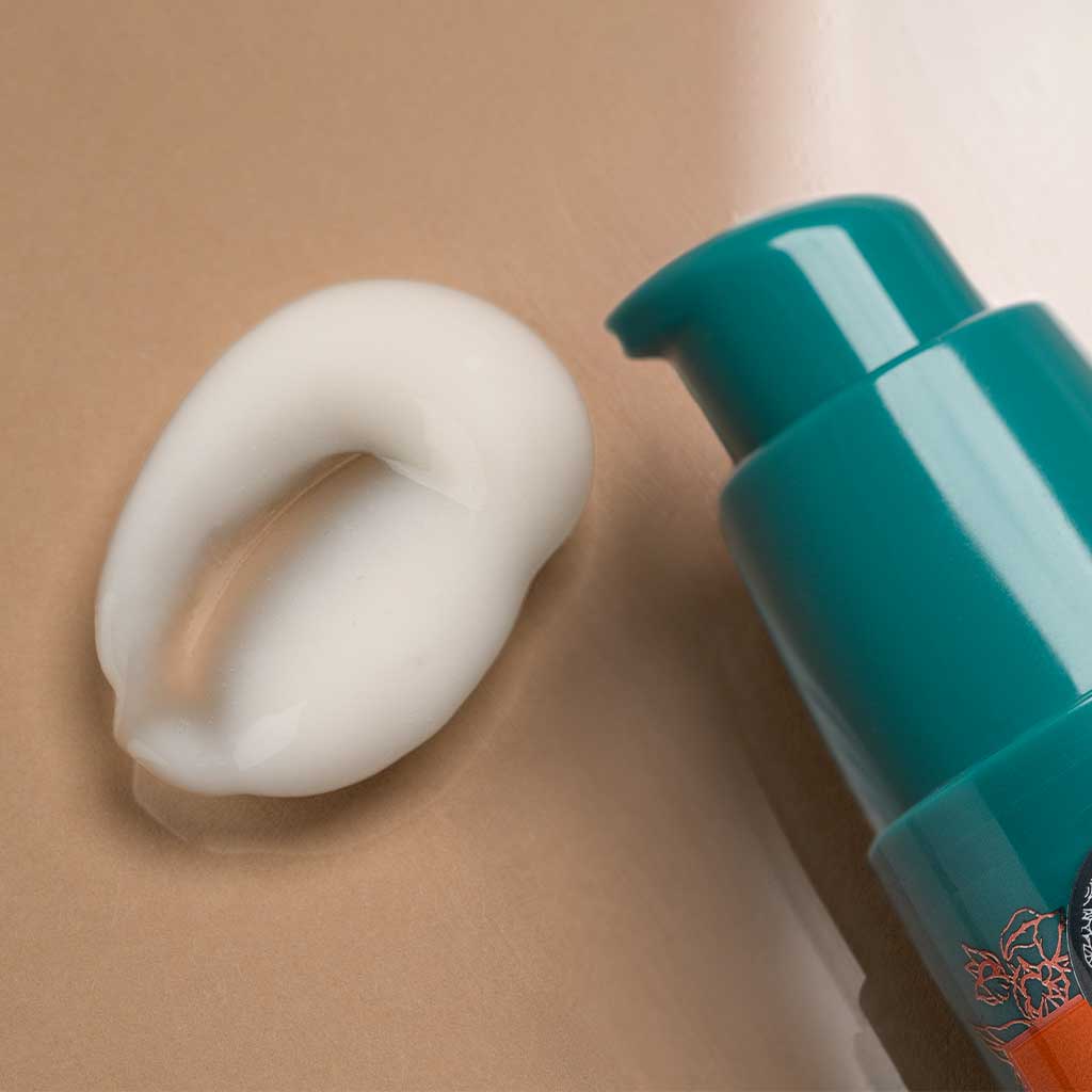 Shade-Erase Under Eye Serum - BRIGHTENS dark circles, FIRMS the look of crow’s feet &amp; deep-seated creases, LIFTS the look of tired, droopy eye contours - Best Under Eye Serum - With Clinically Proven Ingredient Combinations