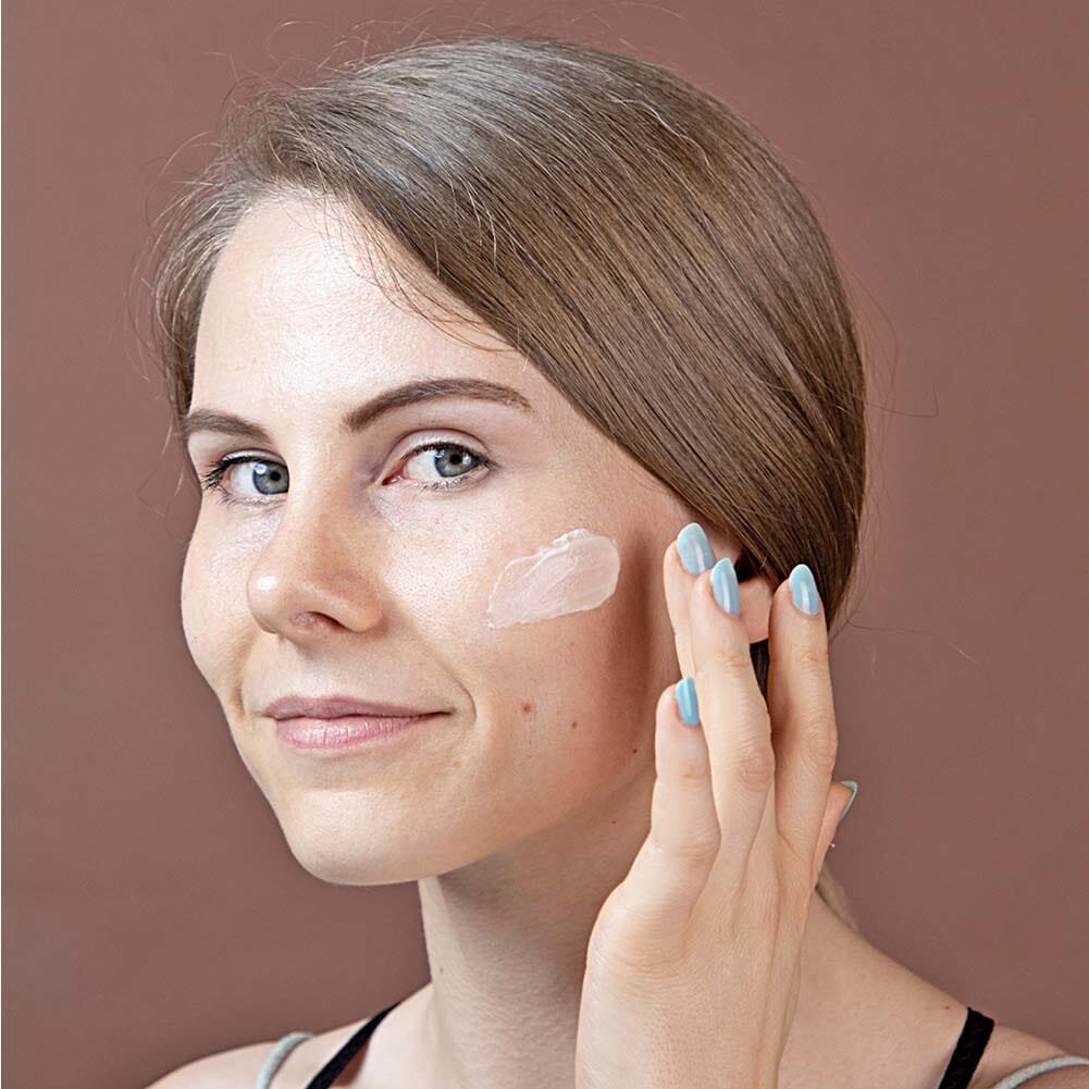 The &#39;Pore&#39;fect Beauty-Barrier-Building Duo Face serum A Modernica Naturalis 